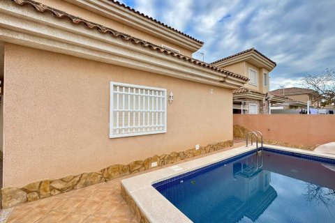 Wohnung zum Verkauf in Torrevieja, Alicante, Spanien 3 Schlafzimmer, 101 m2 Nr. 165929 - Foto 30