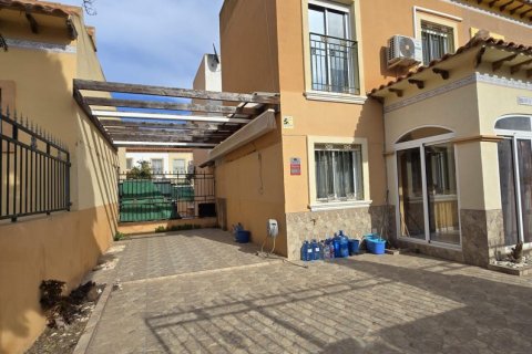Penthauss Torrevieja, Alicante, Spānijā 72 m2 Nr. 165932