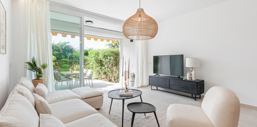 Townhouse Nueva Andalucia, Malaga, Spain 3 bedrooms, 143 sq.m. No. 138169