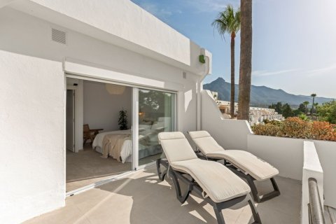 Townhouse for sale Nueva Andalucia, Malaga, Spain 3 bedrooms, 143 sq.m. No. 138169 - photo 12