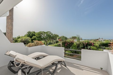 Townhouse for sale Nueva Andalucia, Malaga, Spain 3 bedrooms, 143 sq.m. No. 138169 - photo 11
