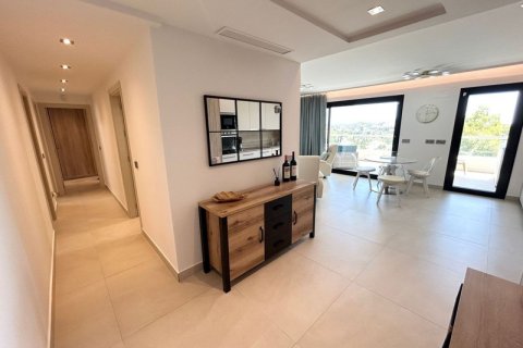 Lägenhet till salu La Quinta, Malaga, Spanien 3 sovrum, 175 kvm. Nr. 138168 - foto 12