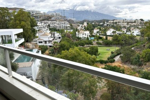 Lägenhet till salu La Quinta, Malaga, Spanien 3 sovrum, 175 kvm. Nr. 138168 - foto 4