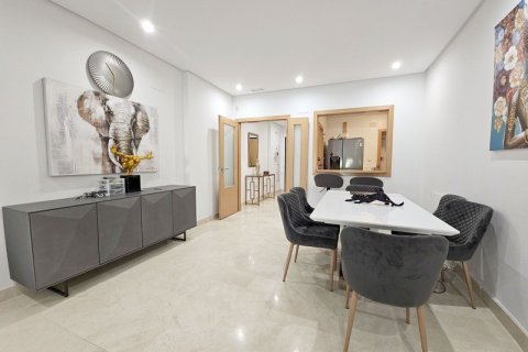 Lägenhet till salu Marbella, Malaga, Spanien 3 sovrum, 177 kvm. Nr. 138170 - foto 3