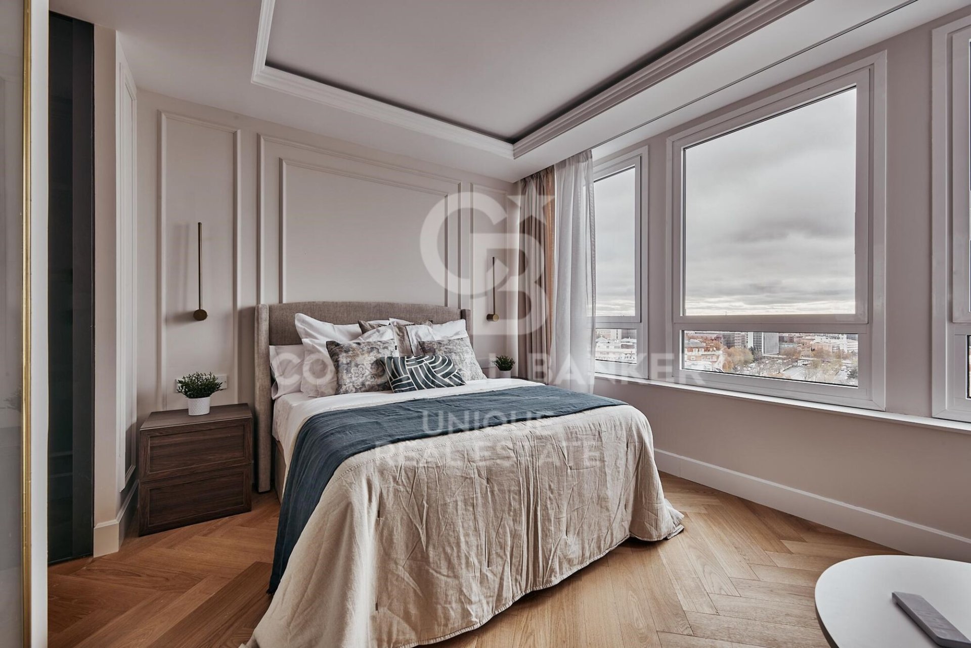 Apartamento en Madrid, España 5 dormitorios, 339 m2 No. 178695