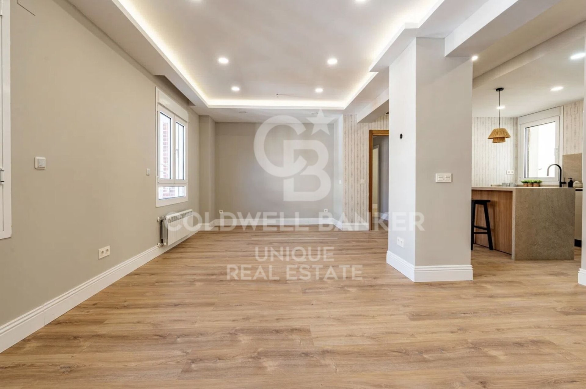 Dzīvoklis Madrid, Spānijā 3 istabas, 145 m2 Nr. 178693