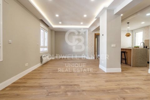 Apartment à vendre à Madrid, Espagne, 3 chambres, 145 m2 No. 178693 - photo 7
