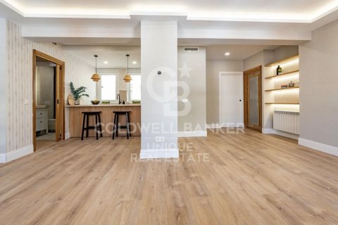Apartment à vendre à Madrid, Espagne, 3 chambres, 145 m2 No. 178693 - photo 6
