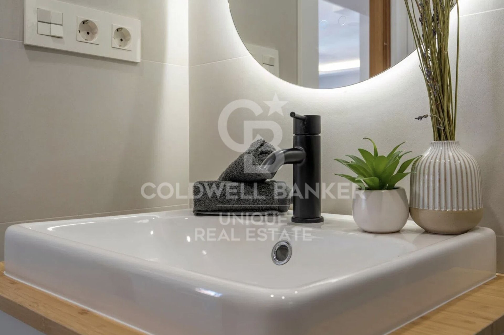 Dzīvoklis Madrid, Spānijā 3 istabas, 145 m2 Nr. 178693
