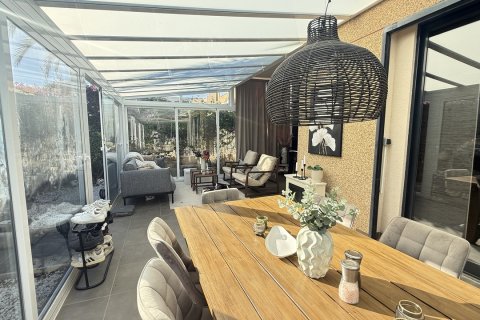 Villa zum Verkauf in La Zenia, Alicante, Spanien 3 Schlafzimmer, 72 m2 Nr. 155052 - Foto 13