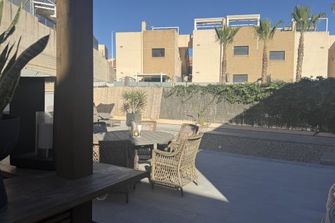 Villa zum Verkauf in La Zenia, Alicante, Spanien 3 Schlafzimmer, 72 m2 Nr. 155052 - Foto 21