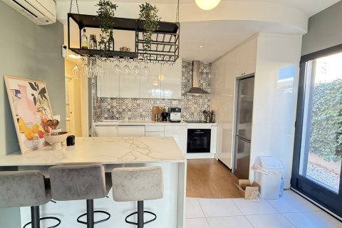 Villa zum Verkauf in La Zenia, Alicante, Spanien 3 Schlafzimmer, 72 m2 Nr. 155052 - Foto 7