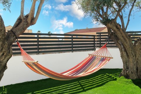 Radhus till salu i Torrevieja, Alicante, Spanien 2 sovrum, 81 kvm. Nr. 155056 - foto 11