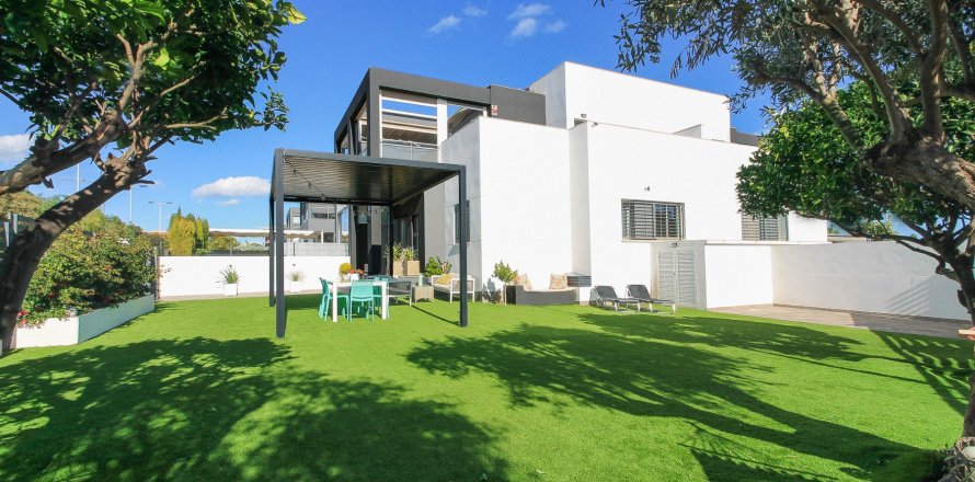 Radhus i Torrevieja, Alicante, Spanien 2 sovrum, 81 kvm. Nr. 155056