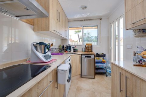 Villa à vendre à La Marina, Alicante, Espagne, 3 chambres, 121 m2 No. 189739 - photo 21