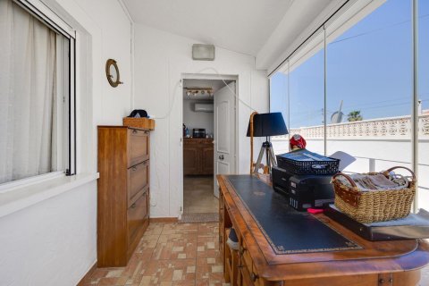 Villa à vendre à La Marina, Alicante, Espagne, 3 chambres, 121 m2 No. 189739 - photo 13