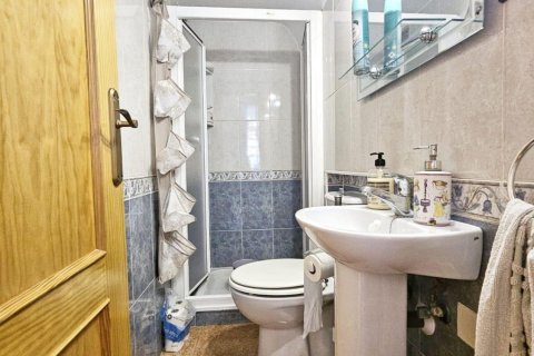 Townhouse for sale in La Florida, Alicante, Spain 6 bedrooms, 160 sq.m. No. 189741 - photo 16