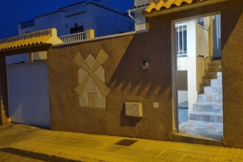 Townhouse for sale in La Florida, Alicante, Spain 6 bedrooms, 160 sq.m. No. 189741 - photo 26