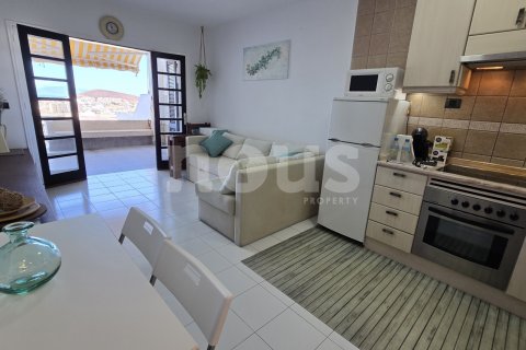 Duplex for sale Los Cristianos, Tenerife, Spain 2 bedrooms, 94 sq.m. No. 109813 - photo 5