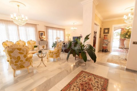 Villa till salu San Eugenio, Tenerife, Spanien 8 sovrum, 525 kvm. Nr. 109821 - foto 10