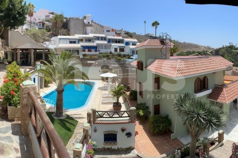 Villa till salu San Eugenio, Tenerife, Spanien 8 sovrum, 525 kvm. Nr. 109821 - foto 2