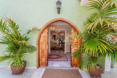 Villa till salu San Eugenio, Tenerife, Spanien 8 sovrum, 525 kvm. Nr. 109821 - foto 6