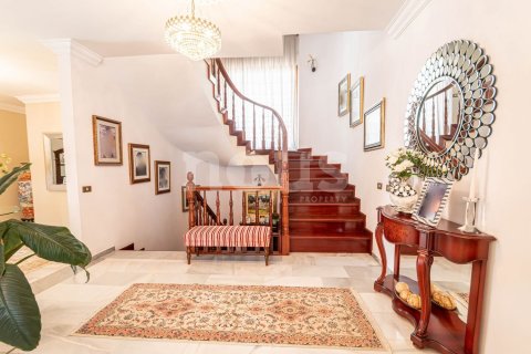 Villa till salu San Eugenio, Tenerife, Spanien 8 sovrum, 525 kvm. Nr. 109821 - foto 22