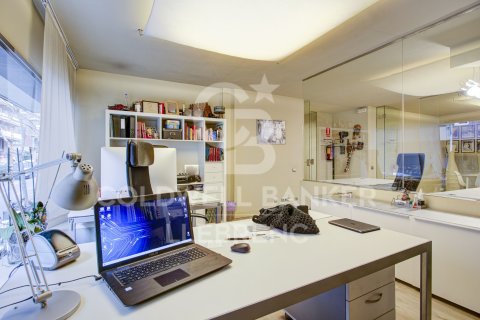 Duplex zum Verkauf in Barcelona, Spanien 354 m2 Nr. 160417 - Foto 5