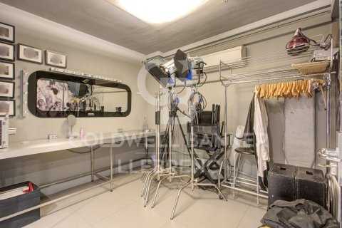 Dvīņu māja pārdošanā Barcelona, Spānijā 354 m2 Nr. 160417 - attēls 23