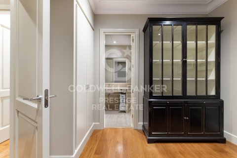Wohnung zum Verkauf in Barcelona, Spanien 3 Schlafzimmer, 226 m2 Nr. 160414 - Foto 21