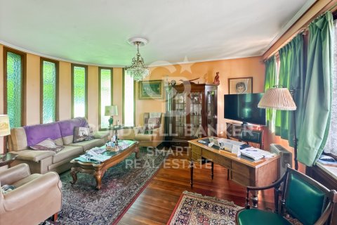 House à vendre à Oleiros, A Coruna, Espagne, 7 chambres, 400 m2 No. 160415 - photo 24