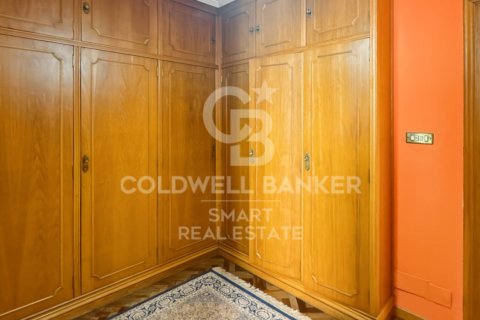 House à vendre à Oleiros, A Coruna, Espagne, 7 chambres, 400 m2 No. 160415 - photo 28