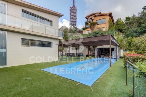 House zum Verkauf in Barcelona, Spanien 7 Schlafzimmer, 570 m2 Nr. 160416 - Foto 17