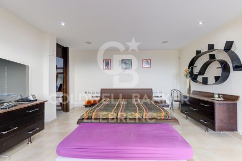 House zum Verkauf in Barcelona, Spanien 7 Schlafzimmer, 570 m2 Nr. 160416 - Foto 30
