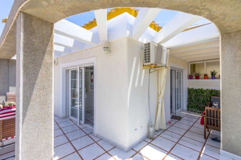 Apartament Torrevieja, Alicante, Hiszpania 3 sypialnie, 117 mkw. nr 137809 – zdjęcie 25