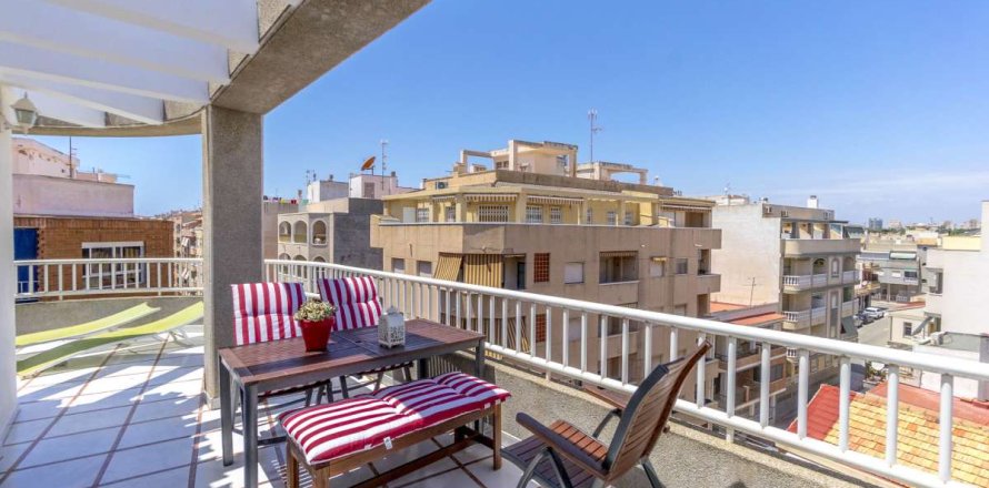 Huoneisto Torrevieja, Alicante, Espanja 3 makuuhuonetta, 117 m2 No. 137809