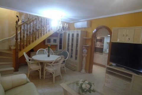 Kamienica Torrevieja, Alicante, Hiszpania 3 sypialnie, 82 mkw. nr 137812 – zdjęcie 8