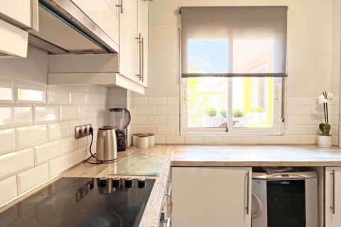 Villa zum Verkauf in Alicante, Spanien 4 Schlafzimmer, 103 m2 Nr. 137811 - Foto 24