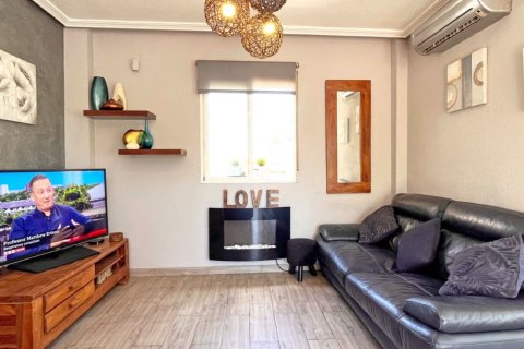 Villa zum Verkauf in Alicante, Spanien 4 Schlafzimmer, 103 m2 Nr. 137811 - Foto 4