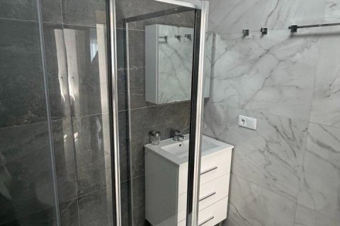 Dzīvoklis pārdošanā Torrevieja, Alicante, Spānijā 3 istabas, 107 m2 Nr. 165820 - attēls 29