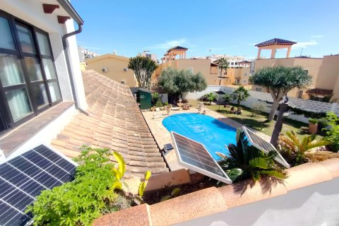 House for sale in Alicante, Spain 209 sq.m. No. 165817 - photo 13
