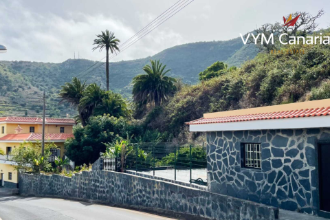 Finca for sale in La Tierra Del Trigo, Tenerife, Spain 7 bedrooms, 415 sq.m. No. 164386 - photo 2