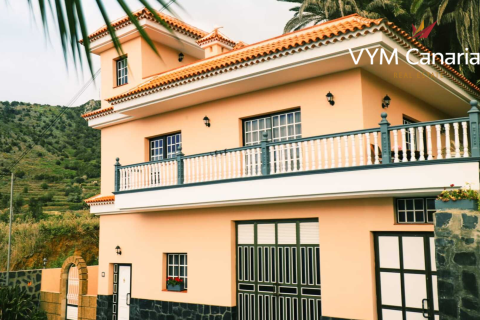 Finca in La Tierra Del Trigo, Tenerife, Spain 7 bedrooms, 415 sq.m. No. 164386