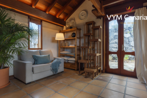 Finca for rent in Guia de Isora, Tenerife, Spain 3 bedrooms, 208 sq.m. No. 164391 - photo 16