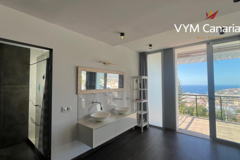 Villa till salu i San Eugenio, Tenerife, Spanien 4 sovrum, 119 kvm. Nr. 164387 - foto 24