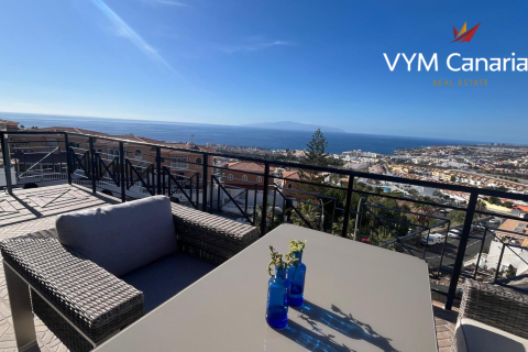 Villa i San Eugenio, Tenerife, Spanien 4 sovrum, 119 kvm. Nr. 164387