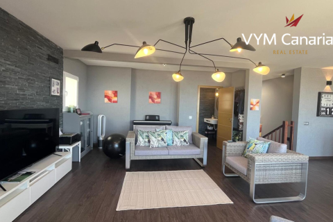 Villa till salu i San Eugenio, Tenerife, Spanien 4 sovrum, 119 kvm. Nr. 164387 - foto 11