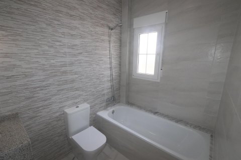 Villa in vendita a Pinoso, Alicante, Spagna 4 camere da letto, 180 mq. N° 142334 - foto 30