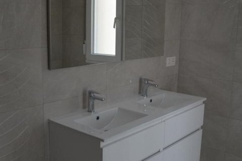 Villa in vendita a Pinoso, Alicante, Spagna 4 camere da letto, 225 mq. N° 142335 - foto 28