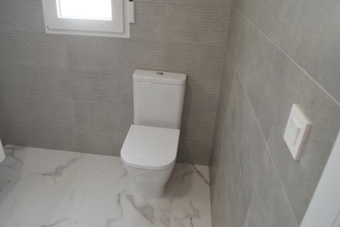 Villa in vendita a Pinoso, Alicante, Spagna 4 camere da letto, 225 mq. N° 142335 - foto 25